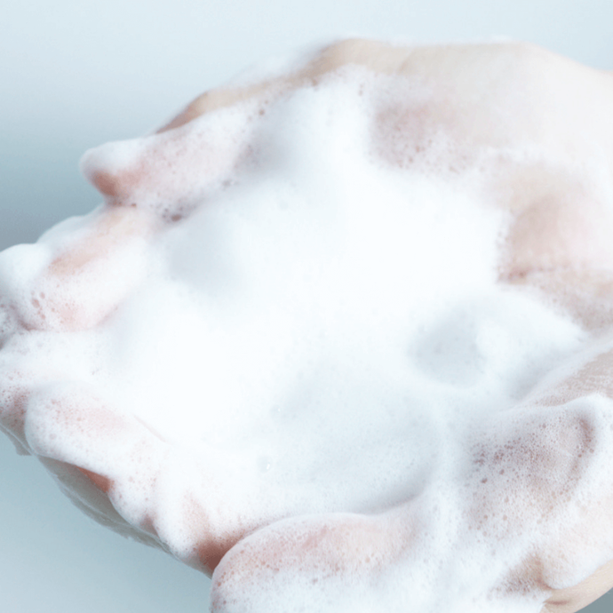 yüz yıkama köpüğü